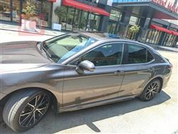 تۆیۆتا کامری